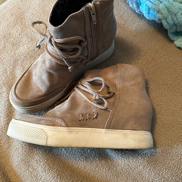 Wedge Booties - Picture 3 of 4